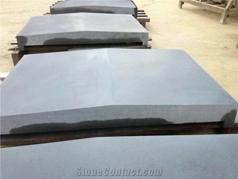 Hainan Black Basalt Natural Stone Tiles & Slabs