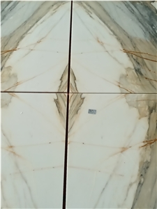 Luxury Bookmatch Mirror Calacatta Gold Marble Wall Cladding