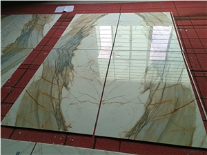 Luxury Bookmatch Mirror Calacatta Gold Marble Wall Cladding
