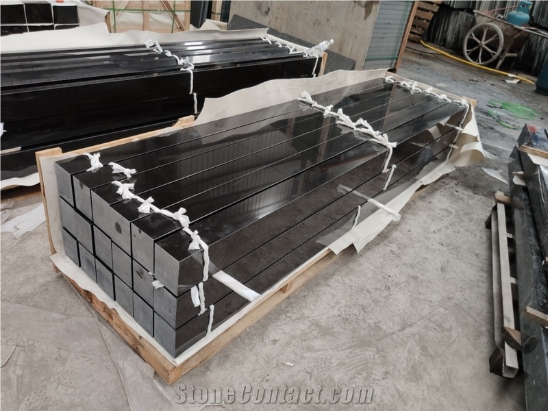 Jet Black Granite Tombstone Kerbs, Borders