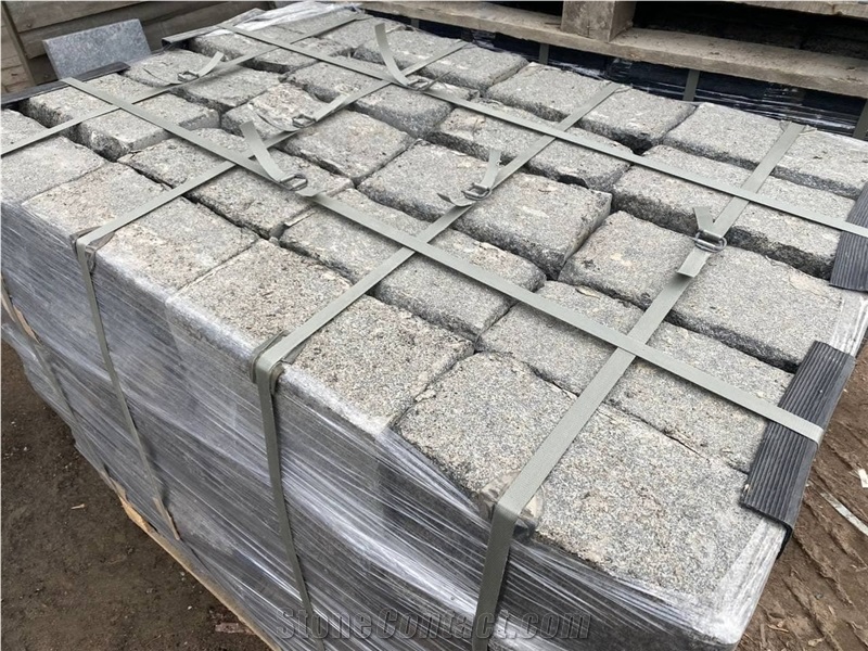Old Town Cube Stone, Antik Nero Gabbro Black Granite Cobble Stone