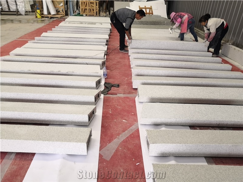 Ice Green Granite Backed Honeycomb Panels For Pillar