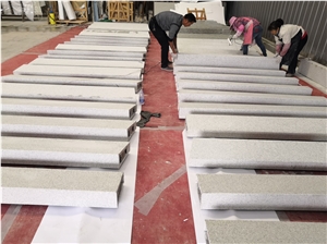 Ice Green Granite Backed Honeycomb Panels For Pillar