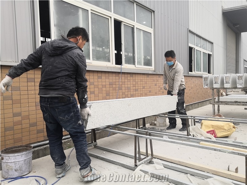 Ice Green Granite Backed Honeycomb Panels For Pillar