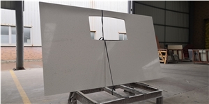 White Quartz Backed Aluminum Honeycomb Panels