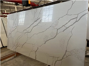 White Calacatta Quartz Engineered Stone Slab #1003