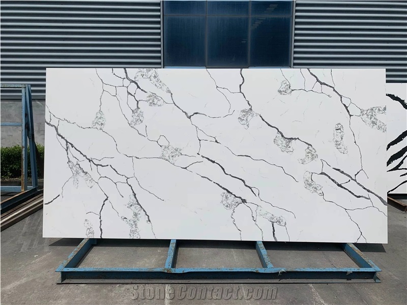 White Calacatta Quartz Engineered Stone Slab #1009