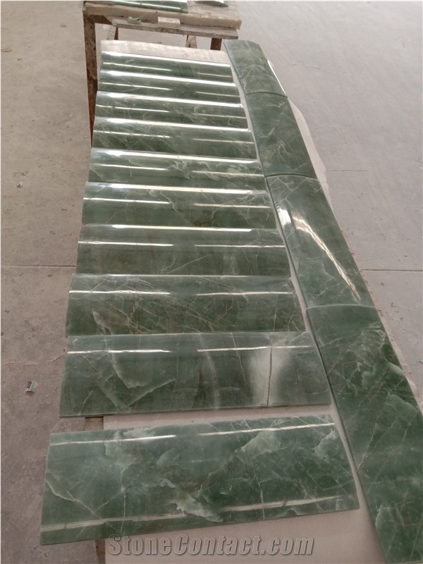 Chinese Ornament Green And White Vein Green Quartzite Tile