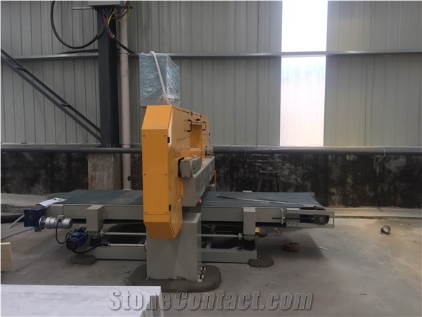 Splitting Machine