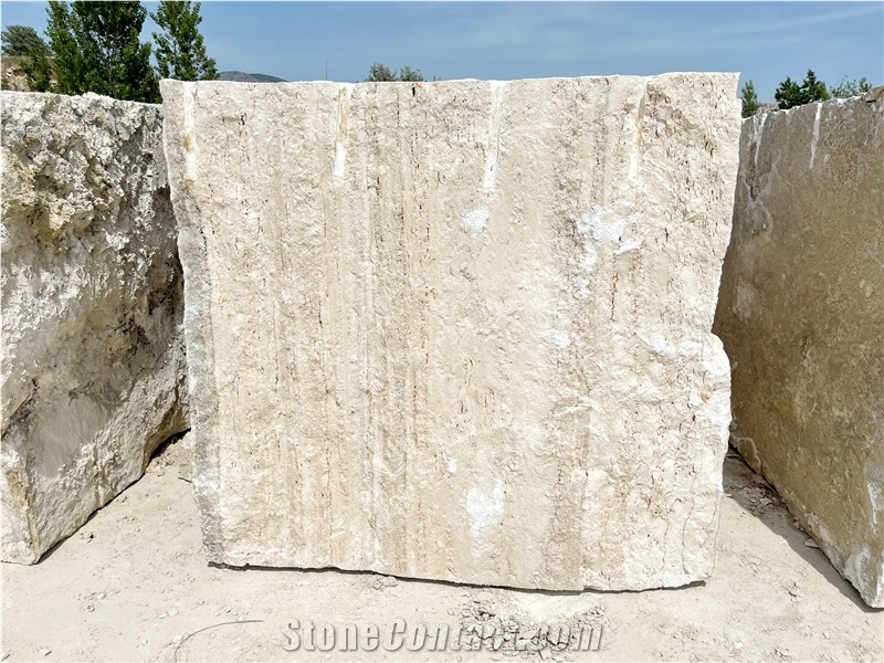 Maximo Travertine Blocks