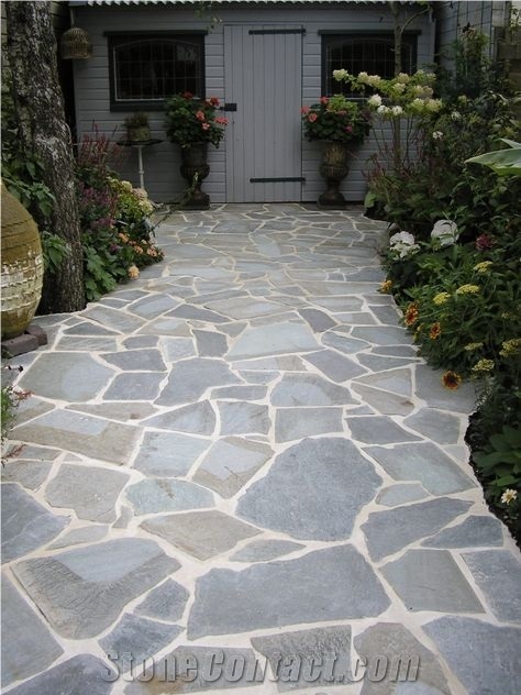 Karistou Rusty Green Stone Hardscape, Crazy Pattern Flagstone Pavers
