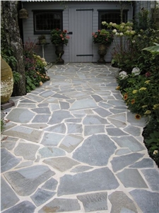Karistou Rusty Green Stone Hardscape, Crazy Pattern Flagstone Pavers