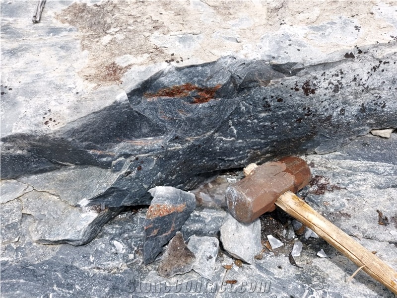 London Grey Quartzite Quarry