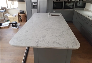 Calacatta White Quartz Slabs For Kitchen Countertop