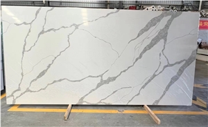 New Design Calacatta Gold Quartz Slabs  Artificial Stones