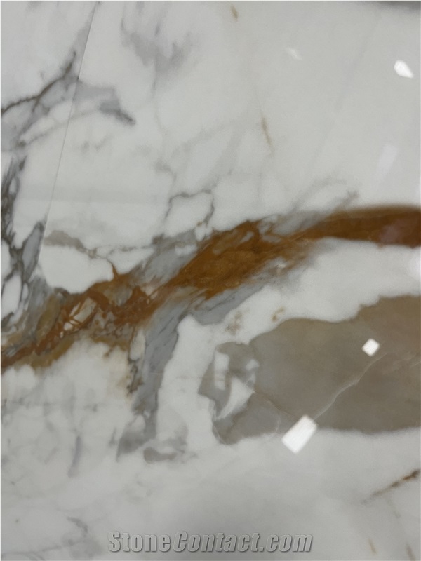 China Calacatta Gold Sintered Stone Wall Panel Polish