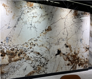 High Quality Luxury White Sintered Stone  Gold Line Wall