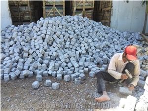 Granite Cube Stone, Cobble Stone