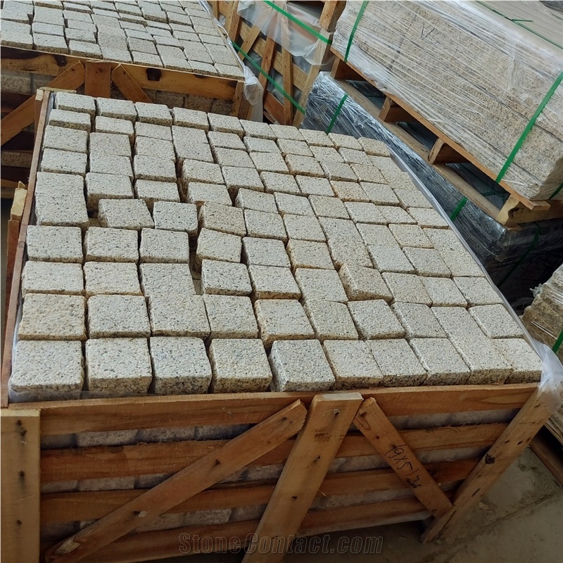 GRANITE YELLOW BD CUBE 995 BUSH HAMMER