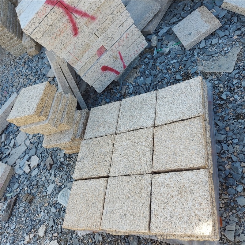 GRANITE YELLOW CHISELED 30X30x5cm Cobblestone, Pavers