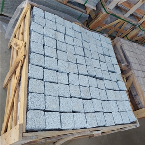 WHITE PM CUBIC 995 BUSH HAMMER White Phu My Granite Cobble Stone