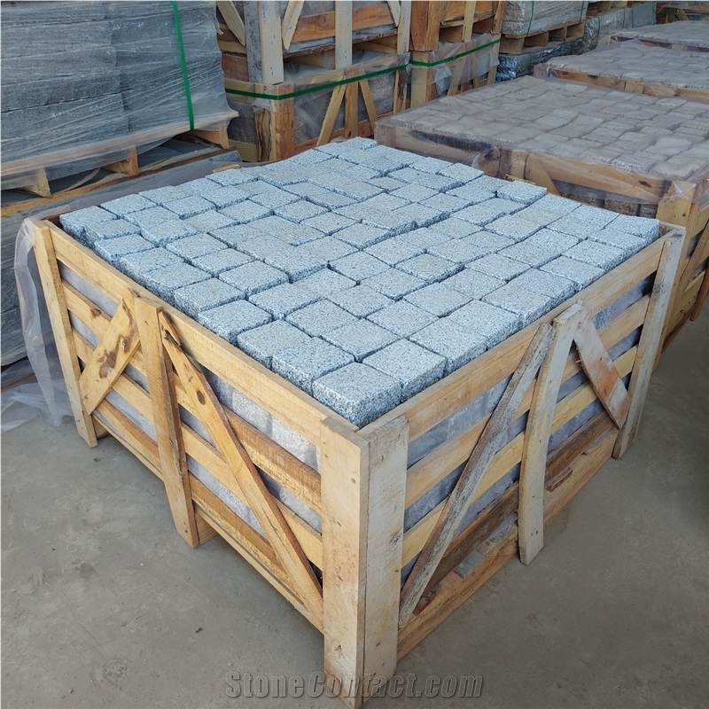 WHITE PM CUBIC 995 BUSH HAMMER White Phu My Granite Cobble Stone