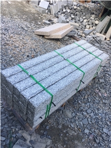 WHITE SL PALISADE- SL White Granite Garden Pillars