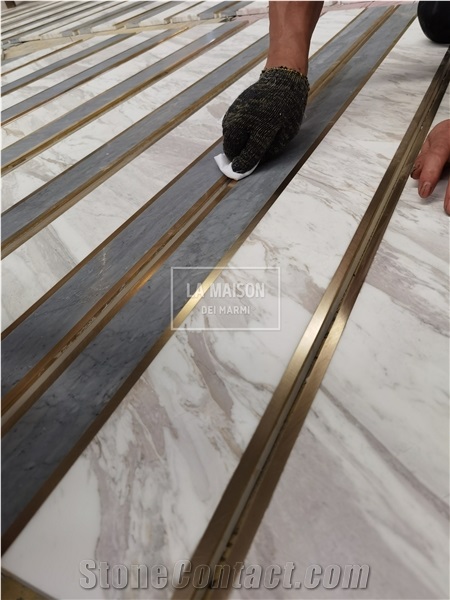 Grey&White Natural Marble Inlay Brass Floor Border Decor
