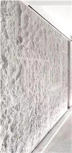 Moca Cream Limestone Split Surface Indoor/Outdoor Wall