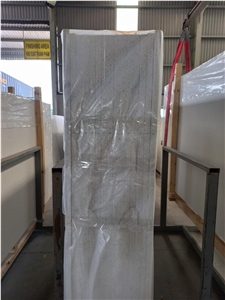 White Calacatta Quartz Stone Slab For Kitchen