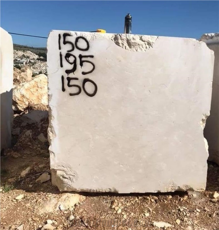Crema Moni Marble Quarry