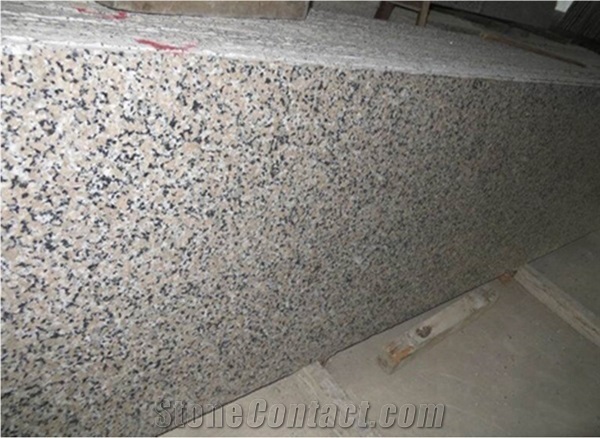 Chinese Sanbao Red Veins Granite Tiles & Slabs
