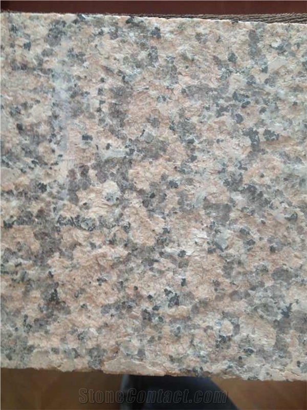 Chinese Sanbao Red Veins Granite Tiles & Slabs