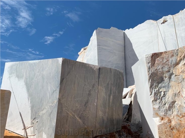 Ijen Blue Quartzite Quarry