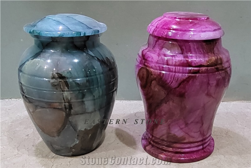 CREMATION URN, URNY, URNA, URNEN, URNA, ASH URN, FUNERAL URN