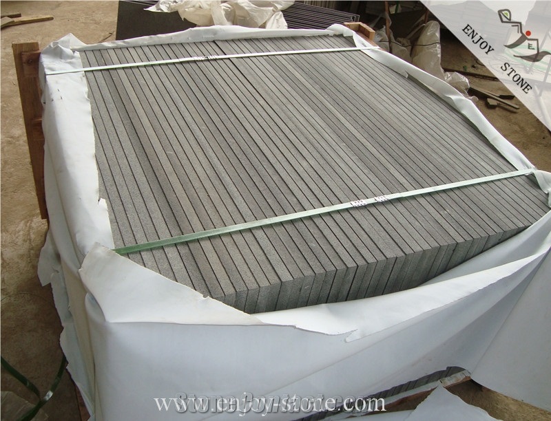China Bluestone/Sawn/Cut To Size/Slabs/Tiles/Wall/Floor
