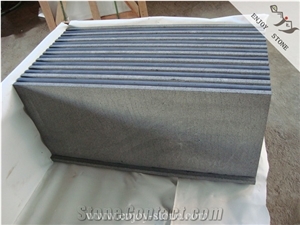 China Grey Basalt/ Sawn/ Cats Paws/Tiles&Slabs/Flooring