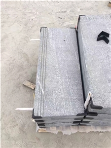 Natural Granite Non-Slip Stair Tread With Grooves Steps