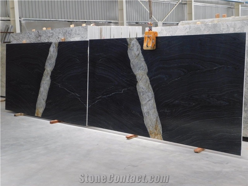 Oaster Black Quartzite Slabs