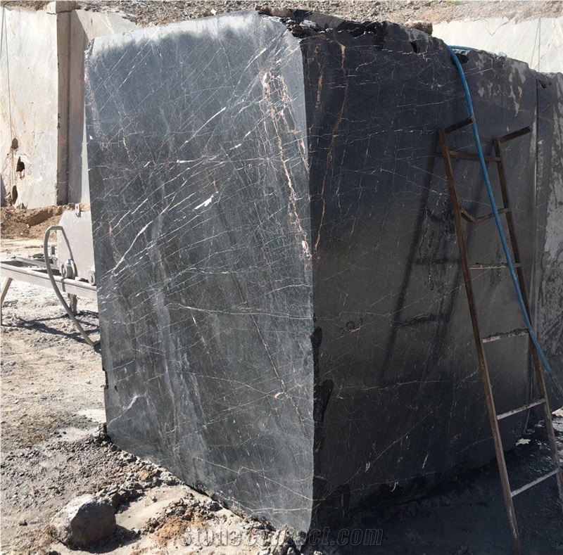 Sepahan Soren Black Marble Quarry