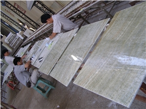 Translucent Coloprhony Onyx Backlit Glass Panels