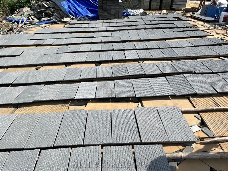 Bluestone Chiseled Grooves Textured Panel