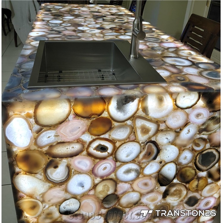 Customized Translucent White Agate Kitchen Island Top