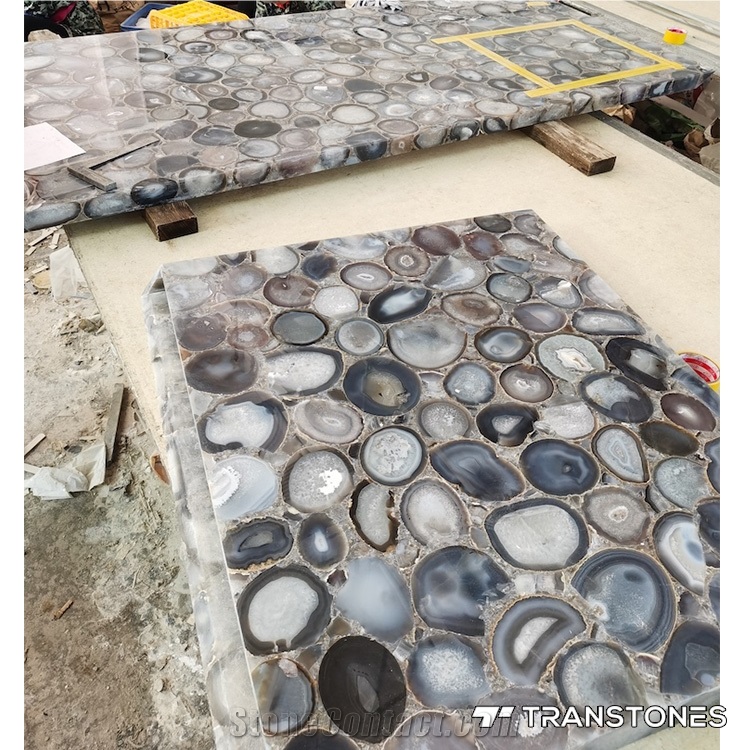 Customized Translucent White Agate Kitchen Island Top