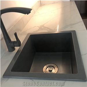 5007 Calacatta Quartz Bookmatched Stone Kitchen Cabinet