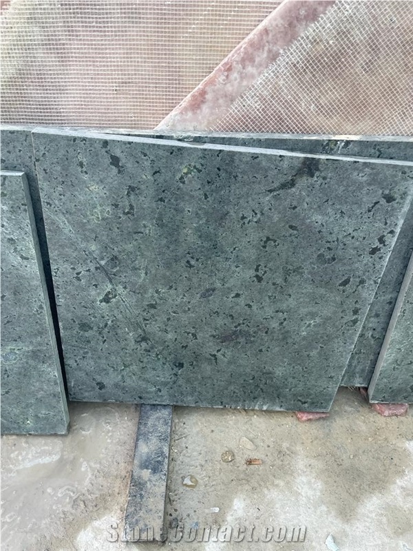 Green Granite Tiles Slabs