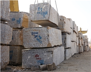 Michelangelo Black Gold Marble Blocks