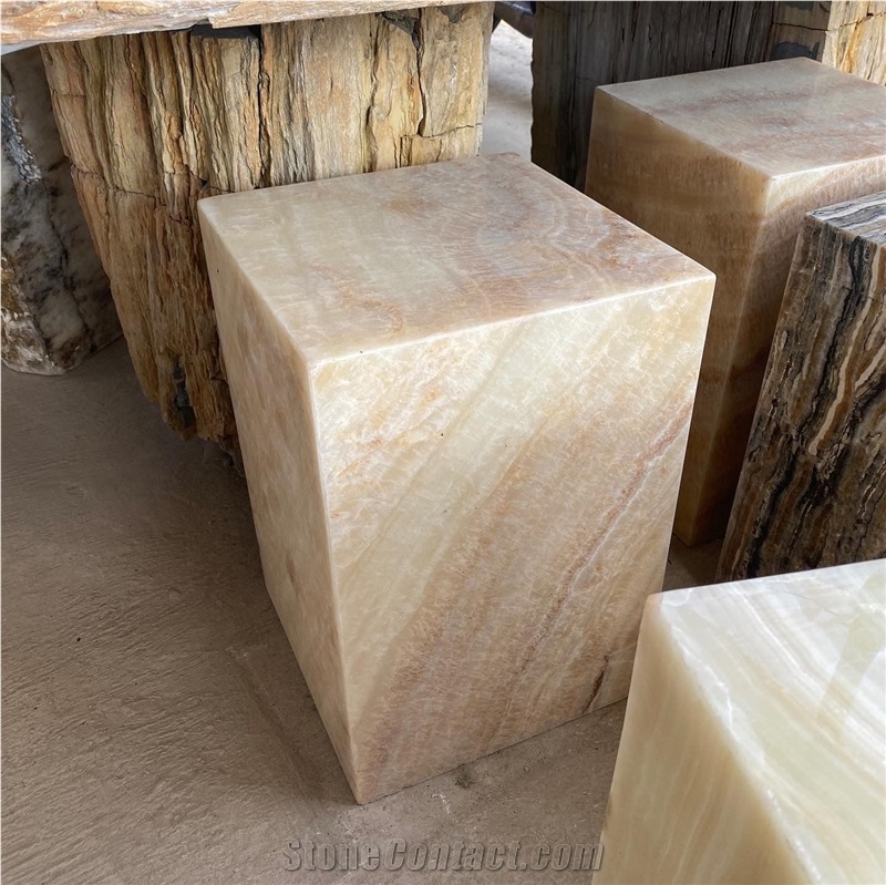 Onyx Coffee Table