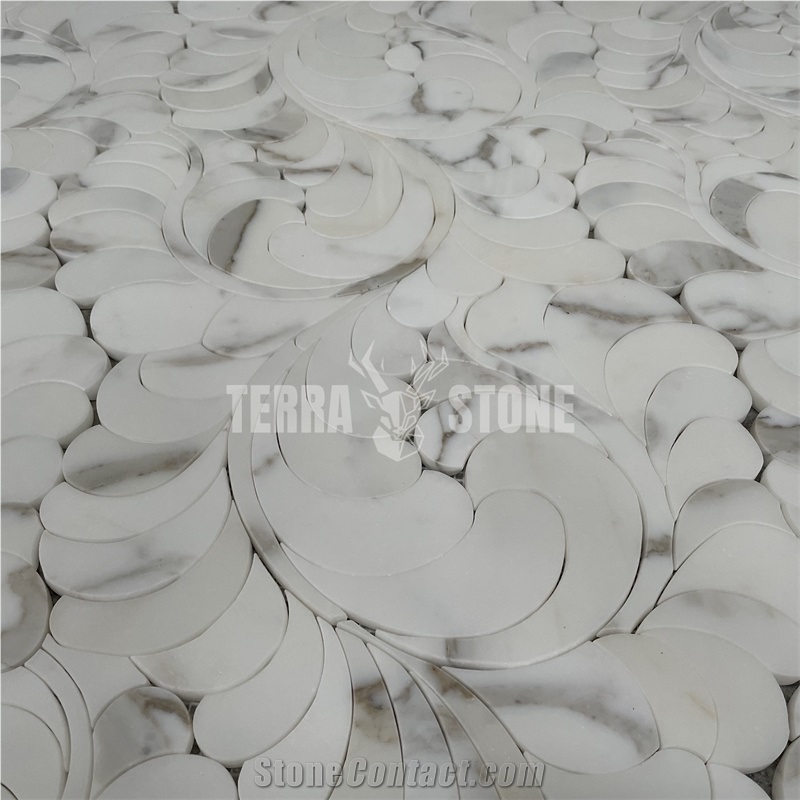 Calacatta Gold Marble Flower Pattern Water Jet Mosaic Tile