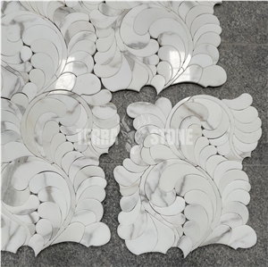 Calacatta Gold Marble Flower Pattern Water Jet Mosaic Tile